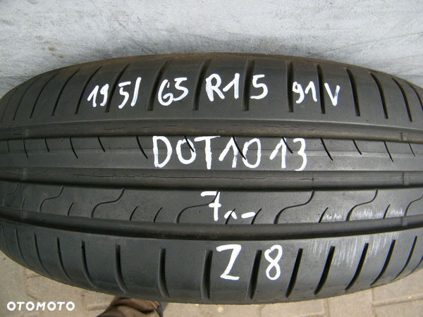 Z8 1xLATO 195/65R15 91V DUNLOP SPORT BLURESPONSE