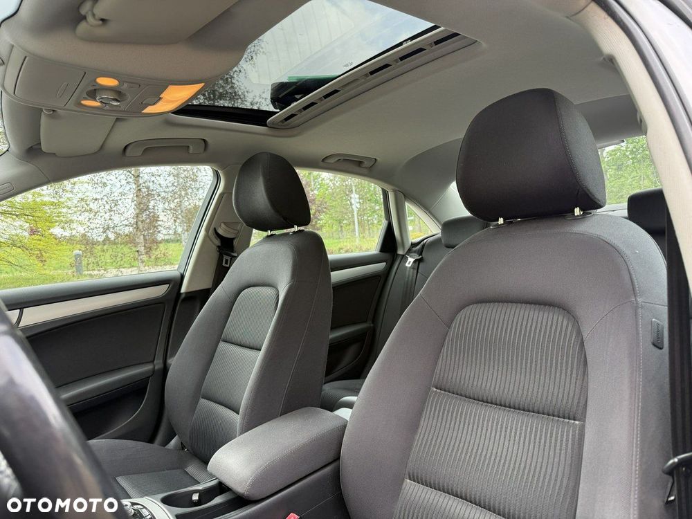 Audi A4 Limousine - 19