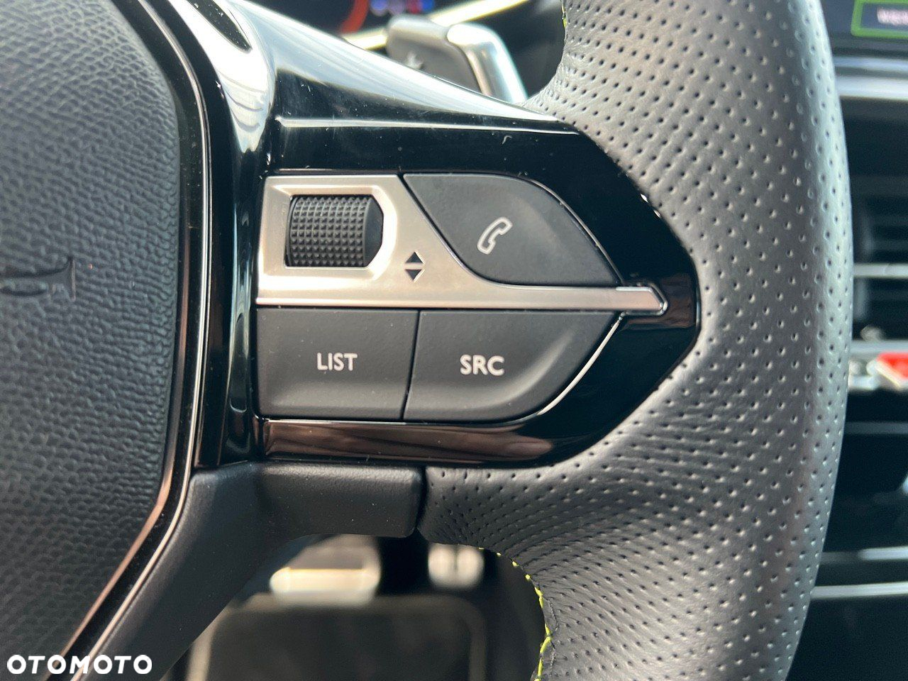 Peugeot 2008 1.2 PureTech GT S&S EAT8 - 15