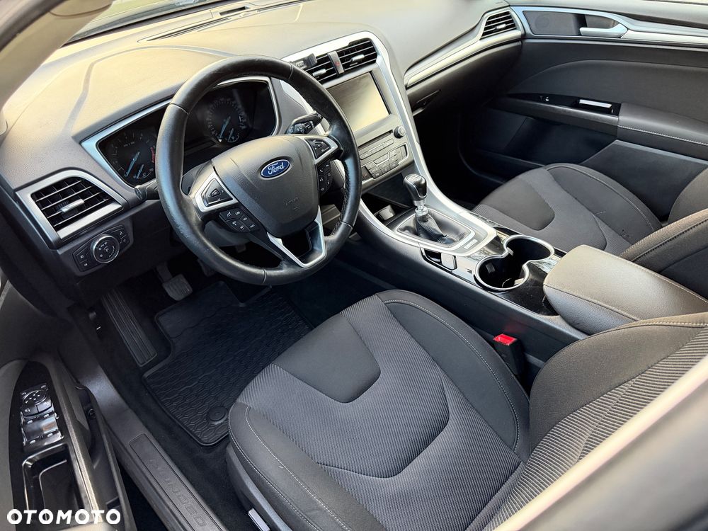 Ford Mondeo - 10