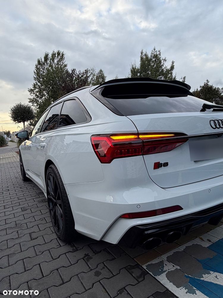 Audi S6 Avant - 29