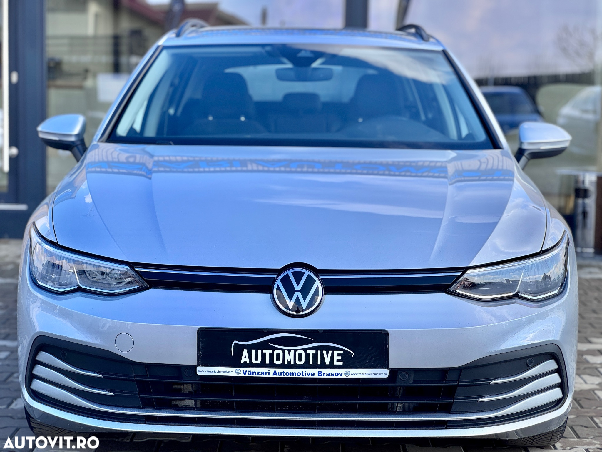 Volkswagen Golf 2.0 TDI DSG Life - 5
