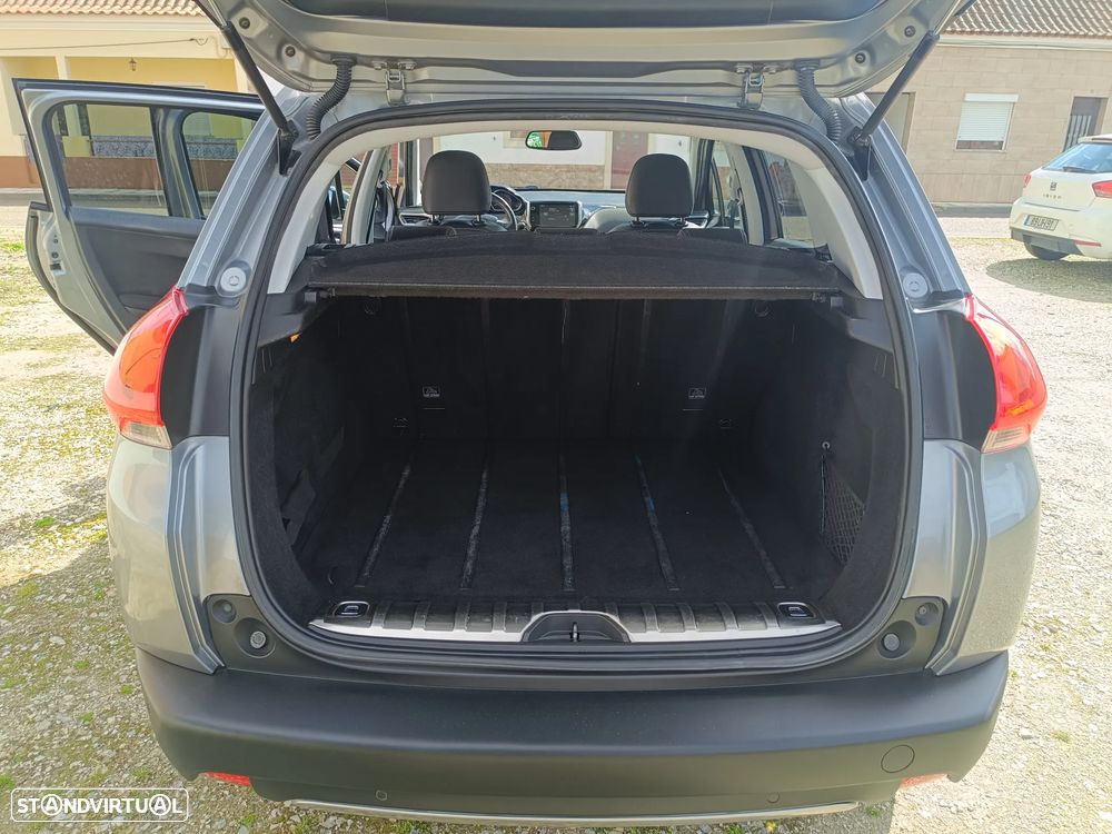 Peugeot 2008 1.6 e-HDi Allure - 7