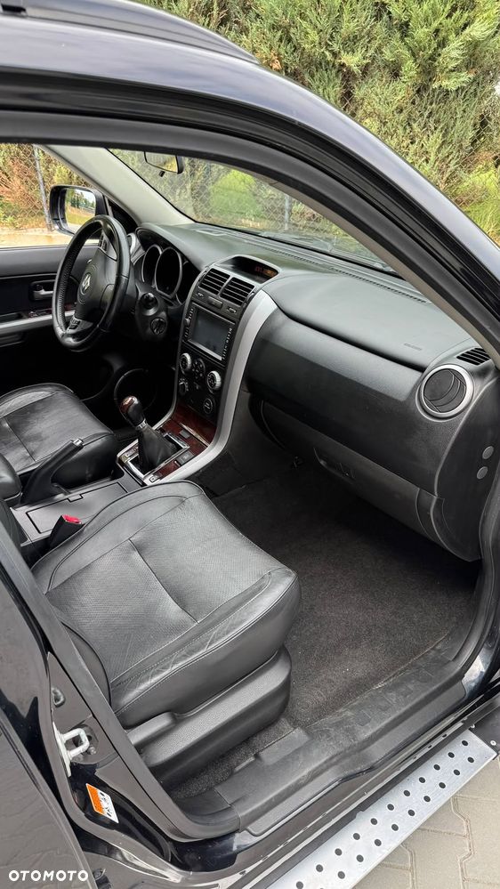 Suzuki Grand Vitara 1.9 DDiS - 6