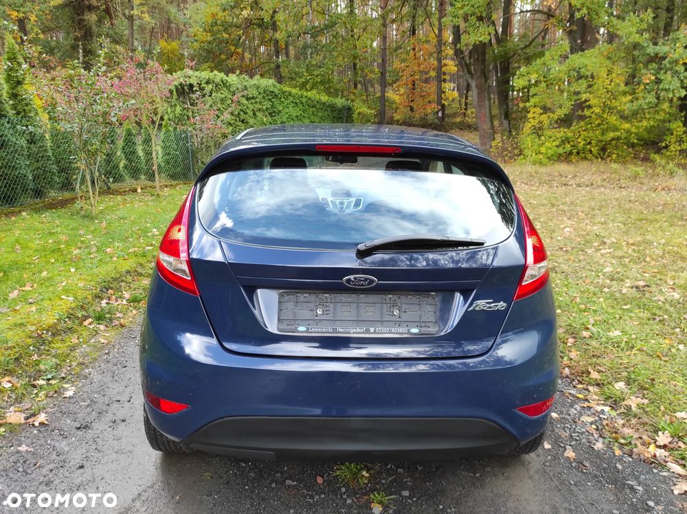 Ford Fiesta 1.25 Titanium - 10