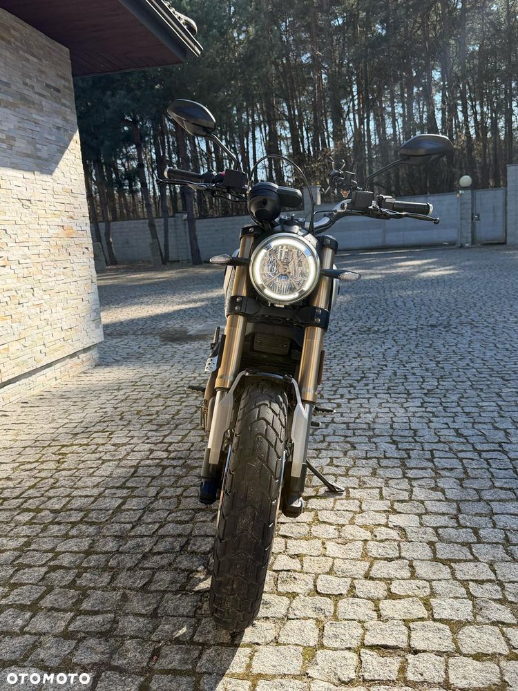 Ducati Scrambler - 2