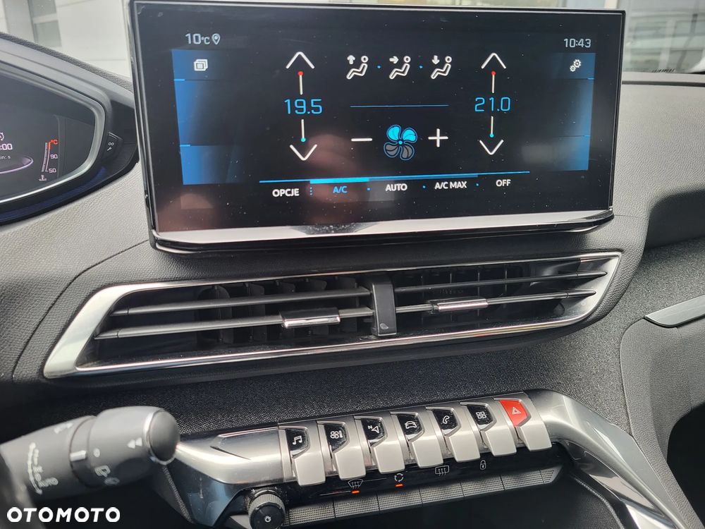Peugeot 3008 1.5 BlueHDi Allure S&S - 23