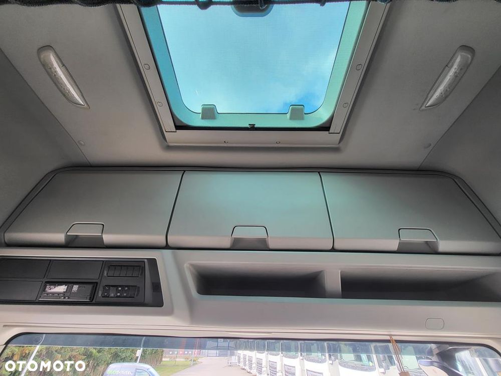 Ford F- MAX 500 - 12