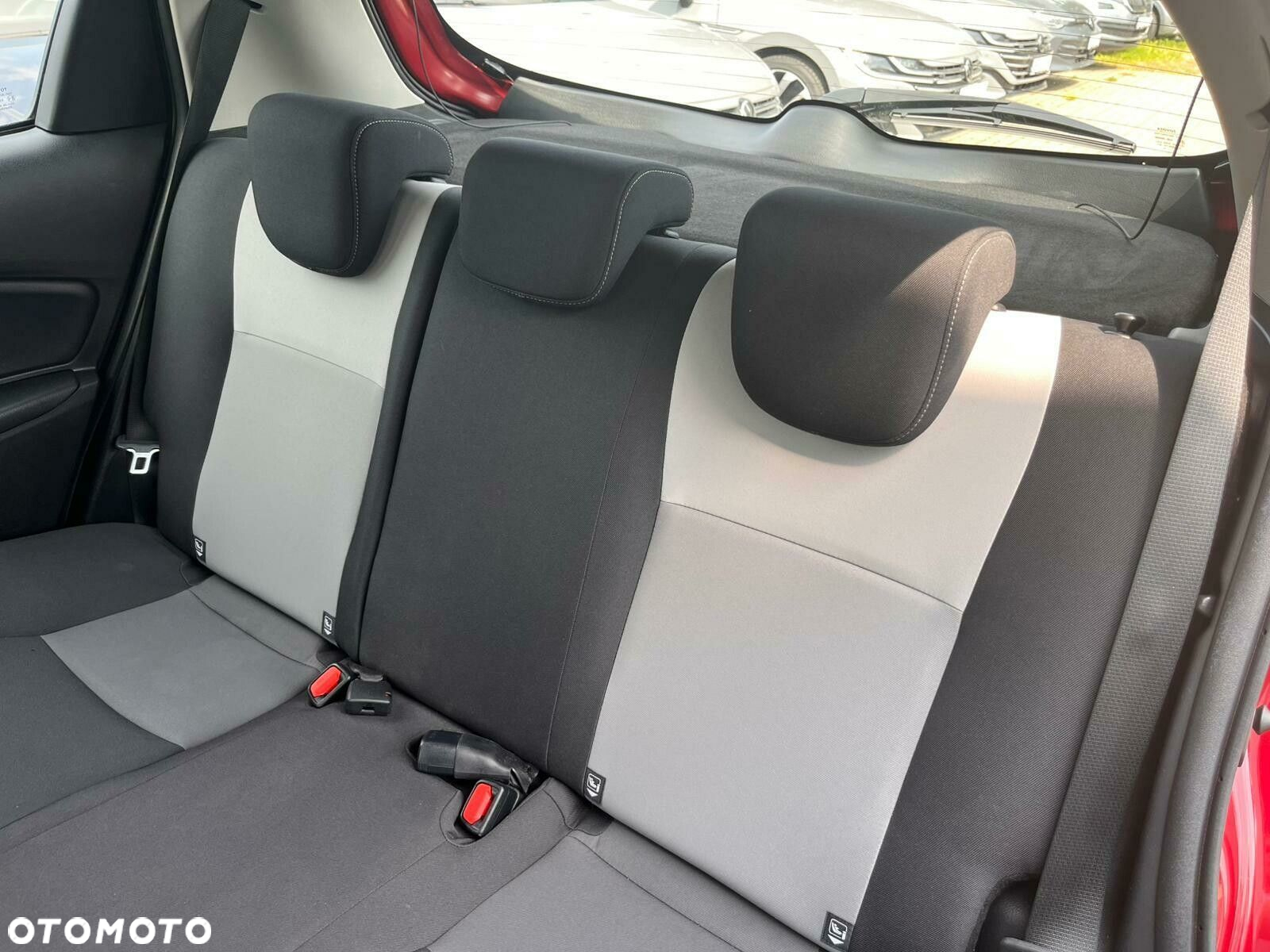 Toyota Yaris - 26