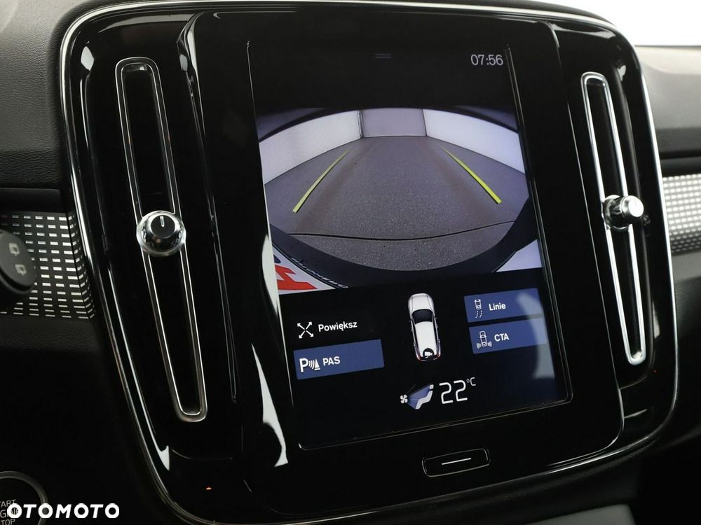 Volvo XC 40 D4 SCR AWD R-Design - 25