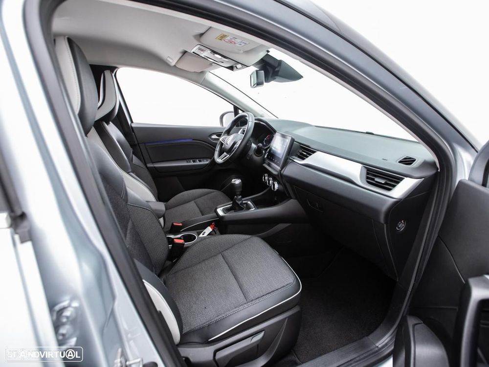 Renault Captur 1.0 TCe Techno Bi-Fuel - 9