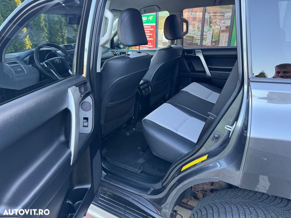 Toyota Land Cruiser 3.0l Turbo D-4D Aut. Luxury - 13