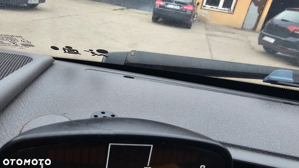 Renault Scenic 1.6 16V EXpression - 12