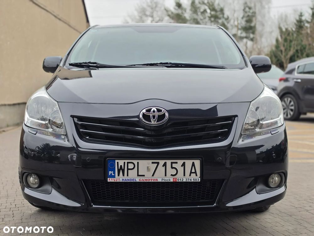 Toyota Verso - 2