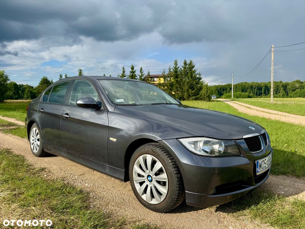 BMW Seria 3 318d DPF - 14