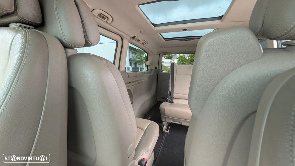 Mercedes-Benz Viano 2.2 CDI Ambiente Longo - 12
