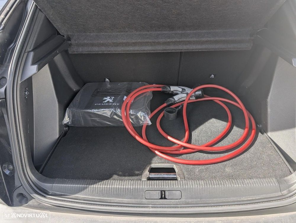 Peugeot e-2008 50 kWh GT Pack - 15