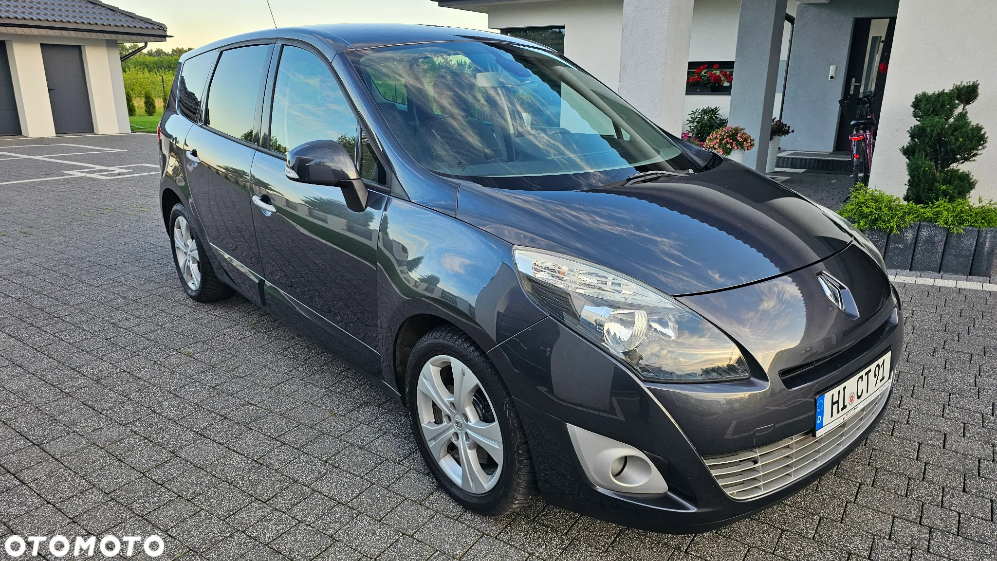 Renault Grand Scenic dCi 160 Bose Edition - 3