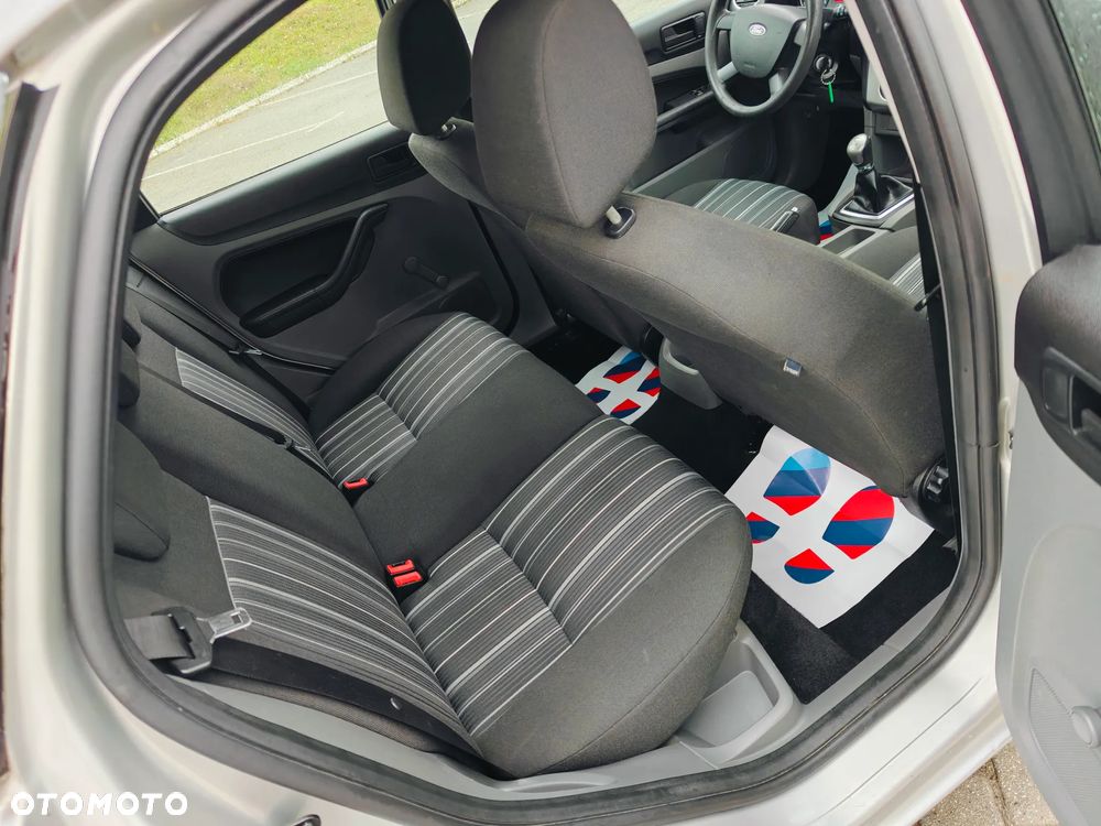Ford Focus 1.4 16V Concept - 9