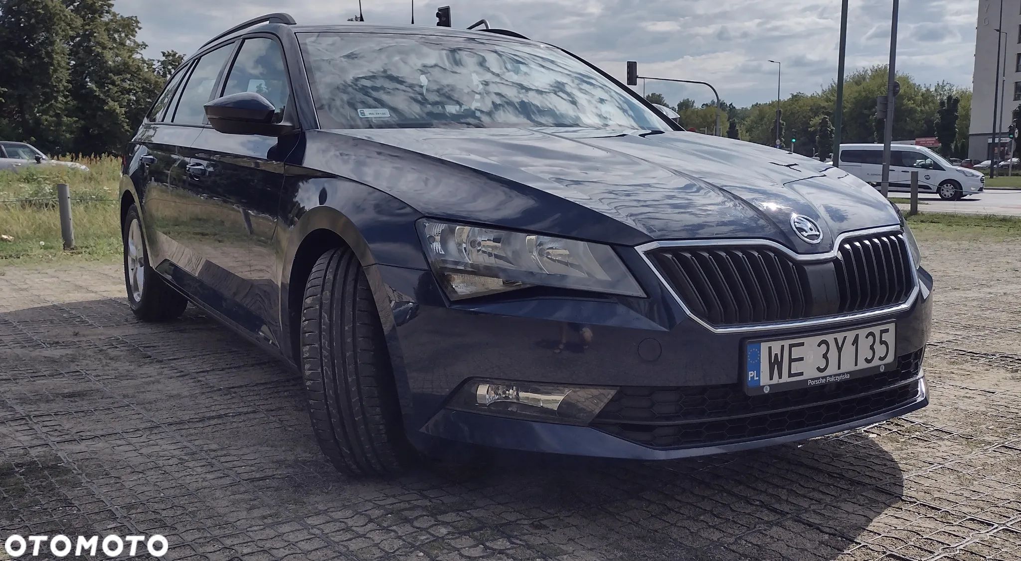 Skoda Superb 2.0 TDI Active - 1