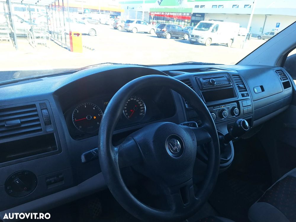 Volkswagen Transporter - 19