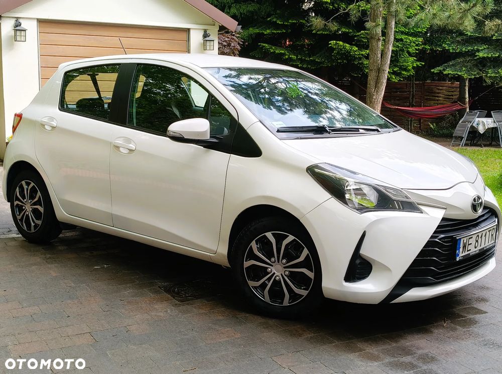 Toyota Yaris 1.5 Active - 10