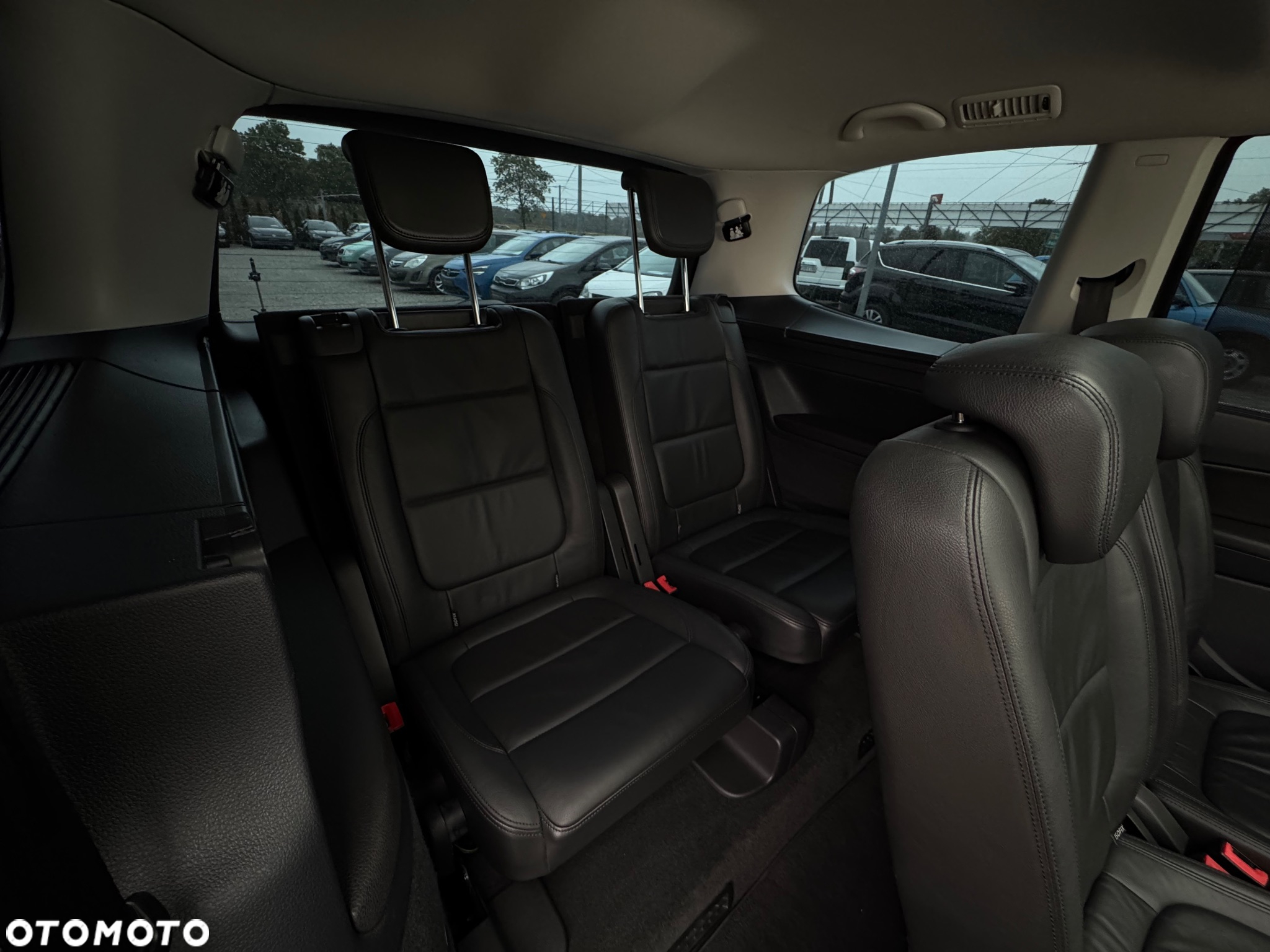 Seat Alhambra 2.0 TDI Ecomotive DSG Style - 32