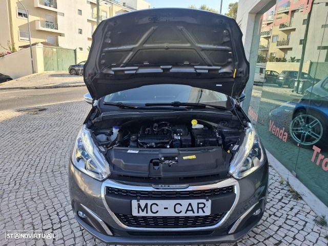 Peugeot 208 1.2 PureTech Signature - 57
