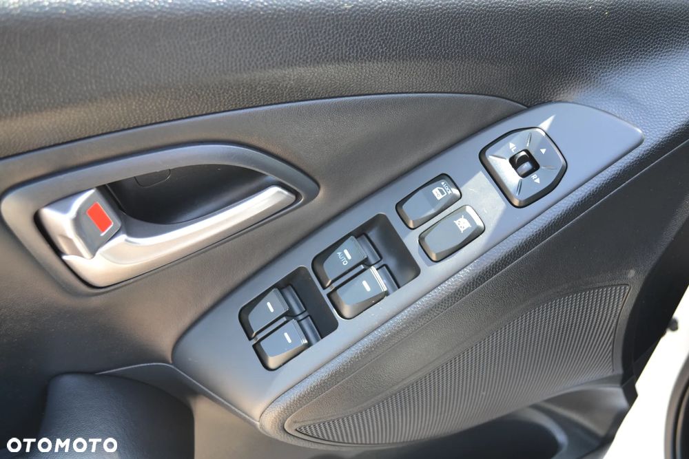 Hyundai ix35 - 15