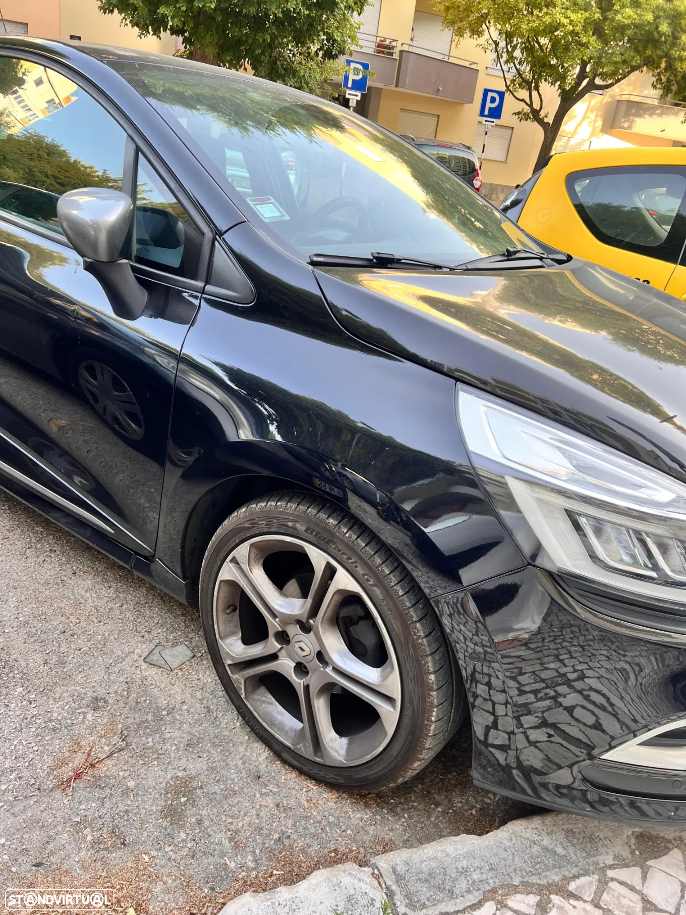 Renault Clio 0.9 TCE GT Line - 23