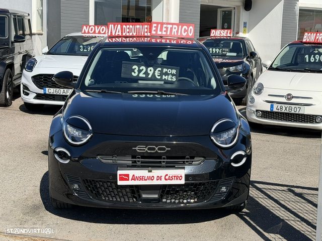 Fiat 600e 54 kWh (RED) - 10