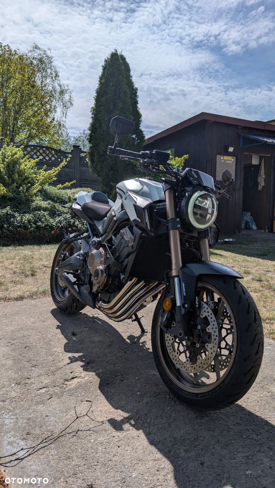 Honda CB - 2
