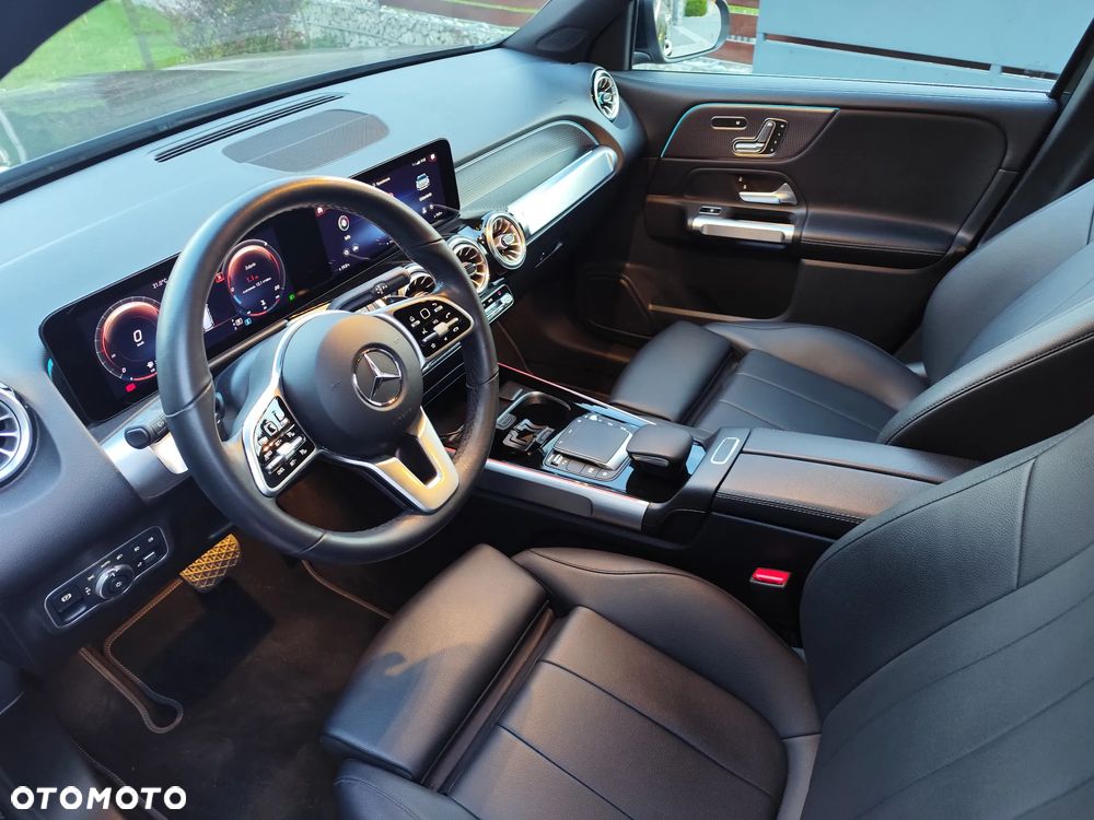 Mercedes-Benz GLB 250 4Matic 8G-DCT Progressive - 36