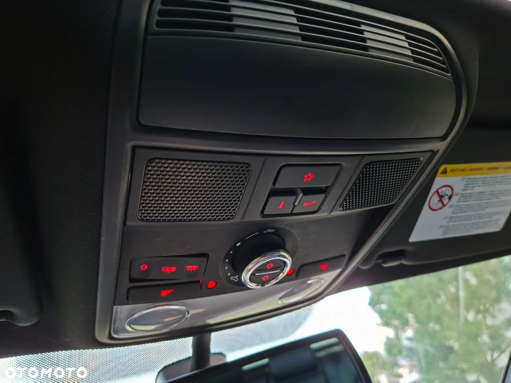 Volkswagen Passat Alltrack 2.0 TDI 4Mot DSG - 17