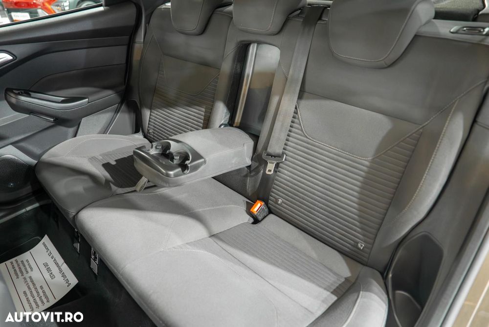 Ford Focus 1.0 EcoBoost Start Stop Trend - 23