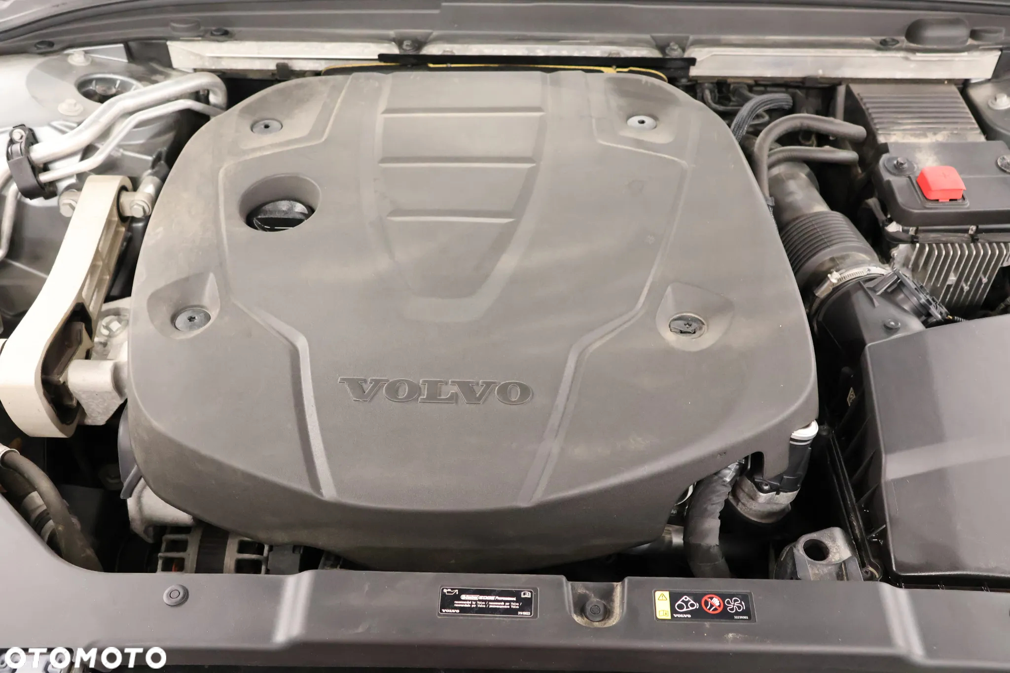 Volvo V60 D3 Momentum Pro - 16