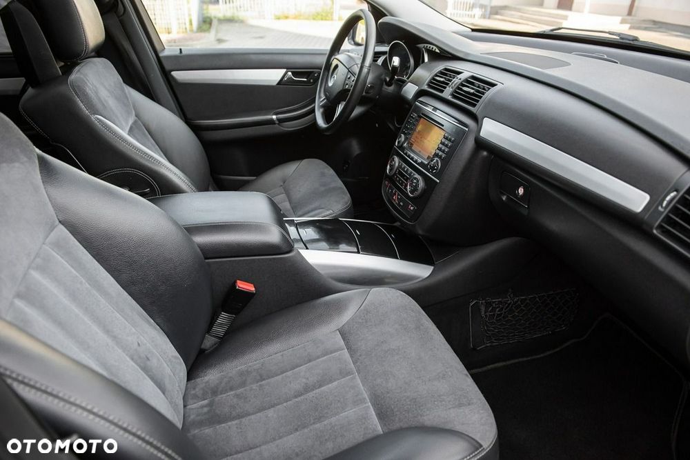 Mercedes-Benz Klasa R 320 CDI 4Matic 7G-TRONIC Travel Edition - 11