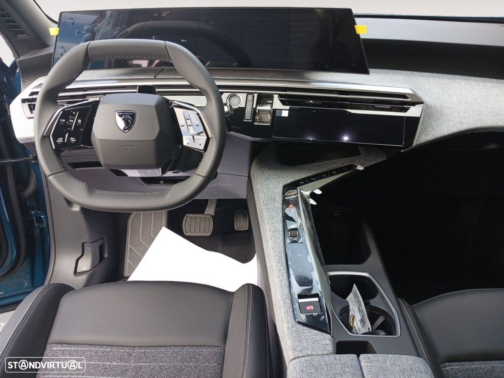 Peugeot E-5008 73 kWh Allure - 10