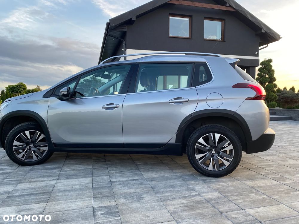 Peugeot 2008 1.2 Pure Tech Allure S&S EAT6 - 2