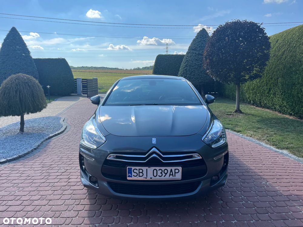 Citroën DS5 1.6 THP SoChic - 2