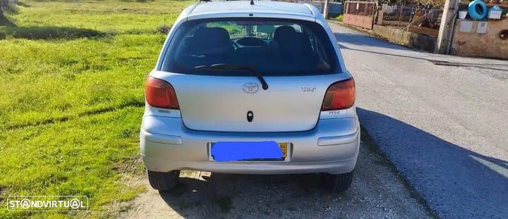 Toyota Yaris 1.0 Base - 3