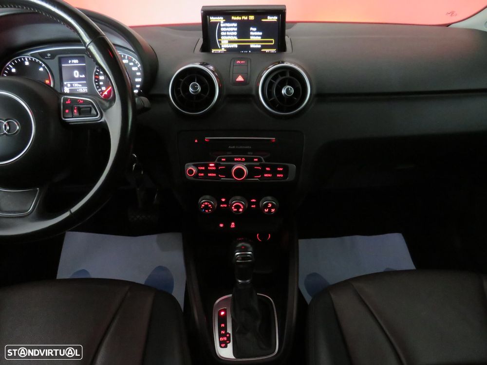 Audi A1 Sportback 1.6 TDI S tronic - 22