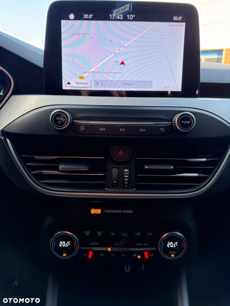 Ford Focus 2.0 TDCi DPF Start-Stopp-System Titanium - 23