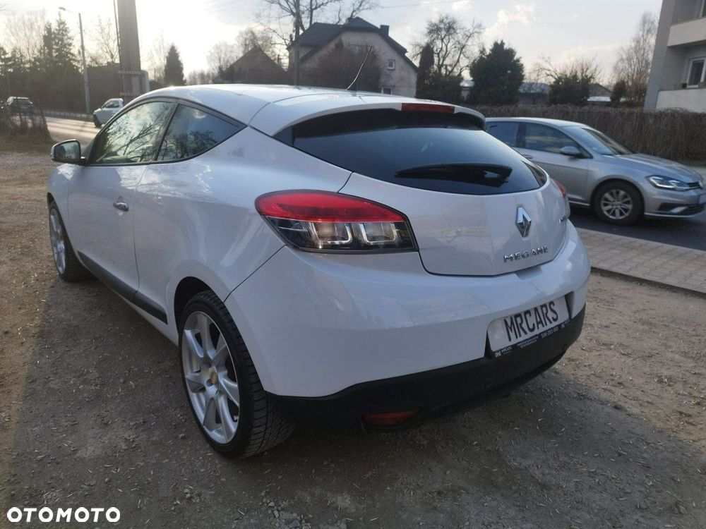Renault Megane - 11