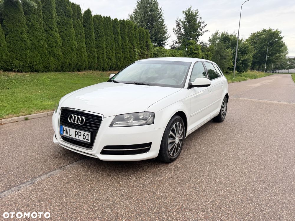 Audi A3 Sportback - 11