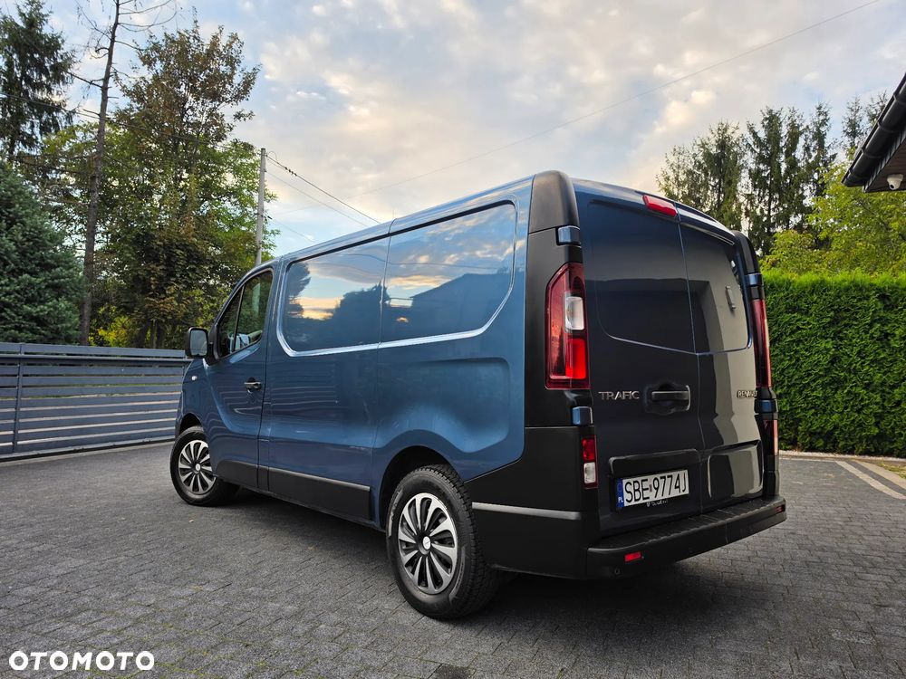 Renault TRAFIC - 16