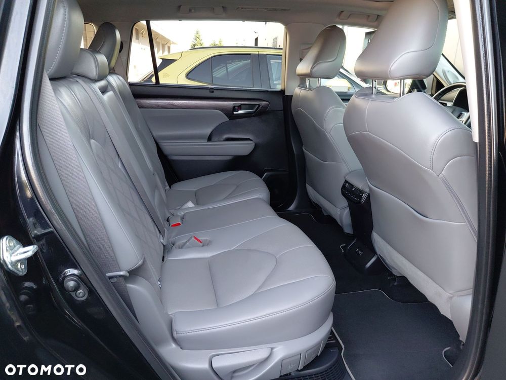 Toyota Highlander - 10