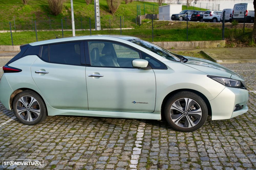 Nissan Leaf 40 kWh N-Connecta - 11