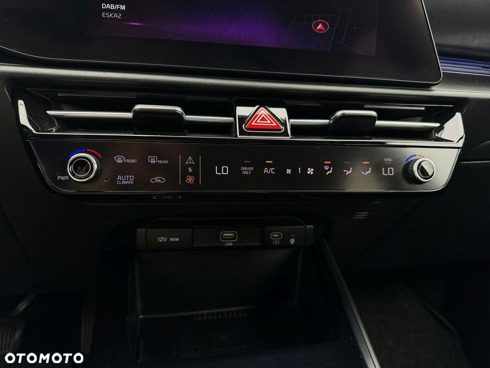 Kia Niro 1.6 GDI Hybrid L Business Line - 22