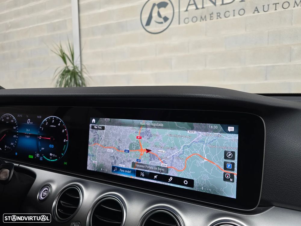 Mercedes-Benz E 300 de Avantgarde - 16